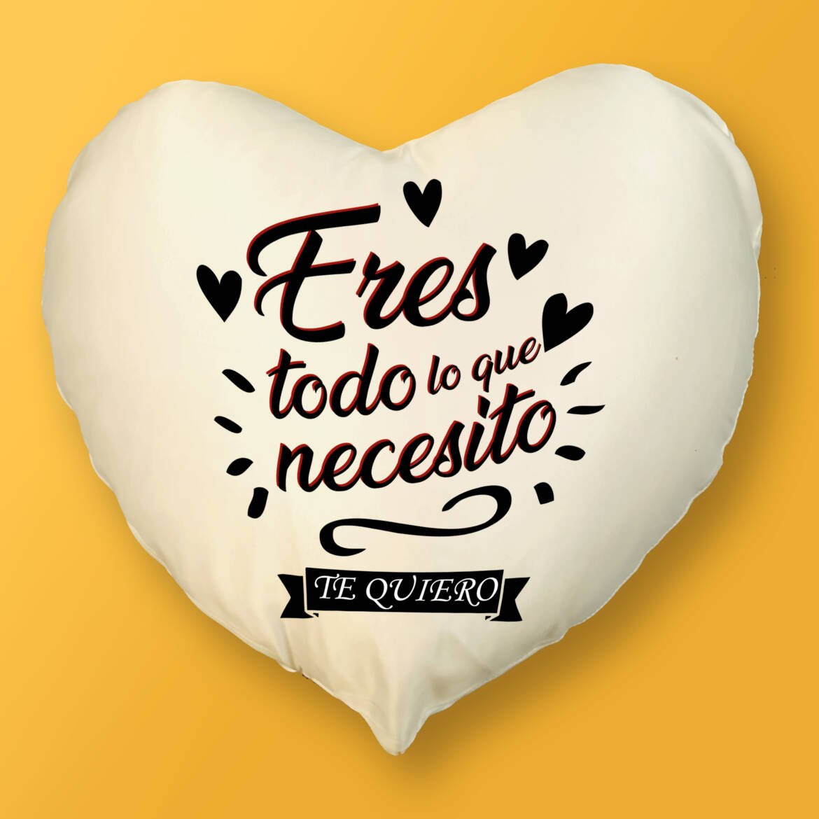 eres-todo-lo-que-necesito_cojin_corazón.jpg