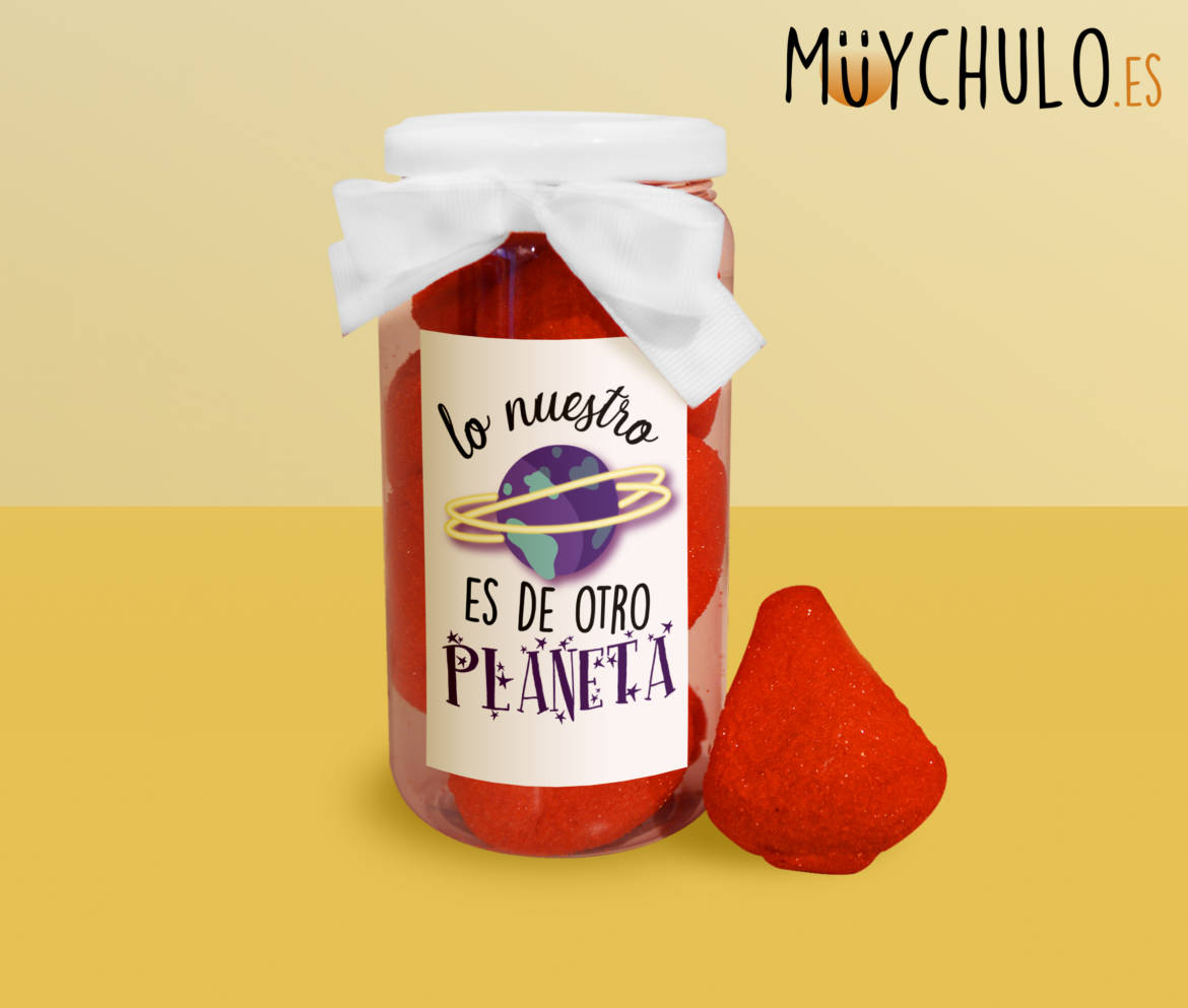 lo-nuestro-es-de-otro-planeta_chuches_fresas_nube.jpg