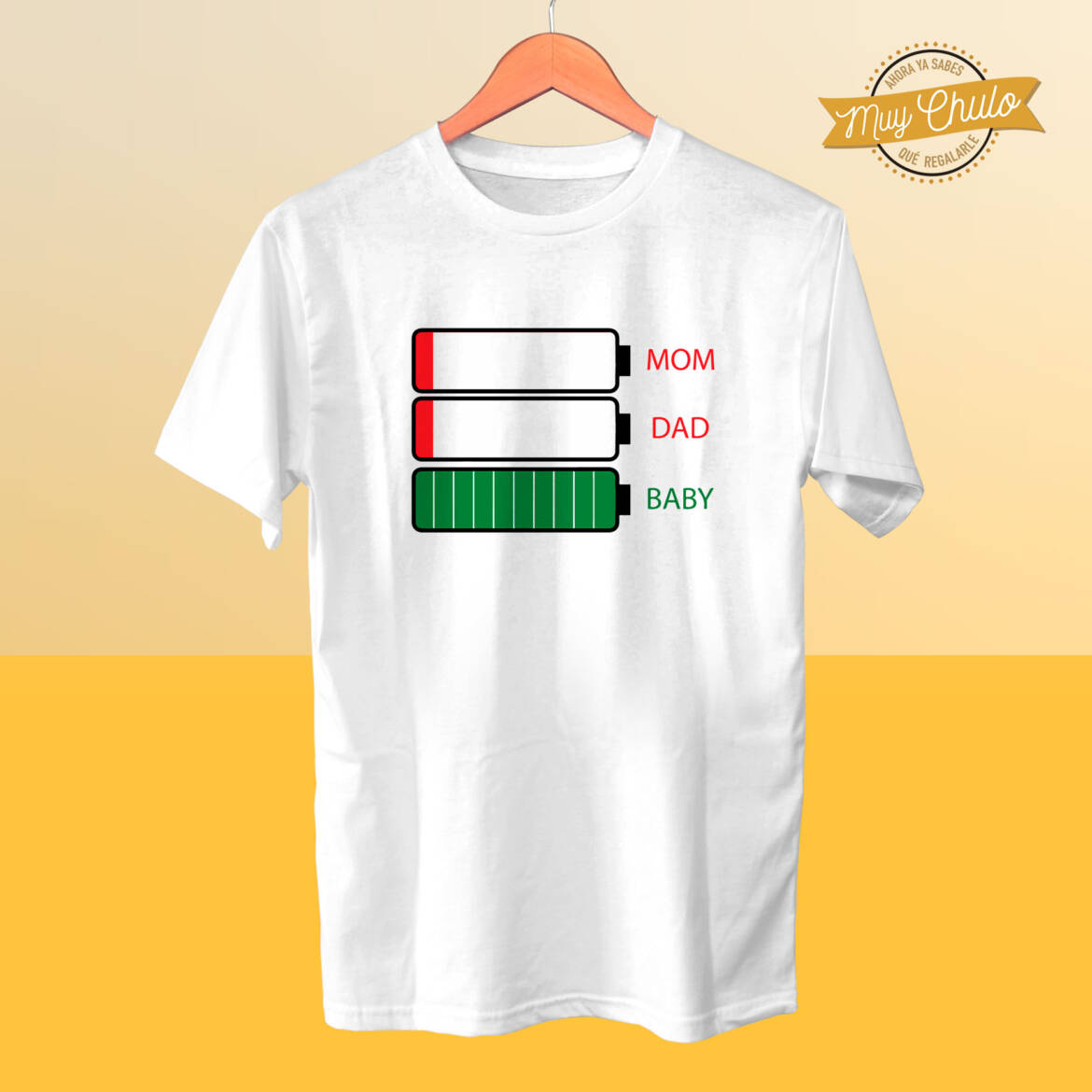 low_battery_mom_dad_camiseta_blanca.jpg