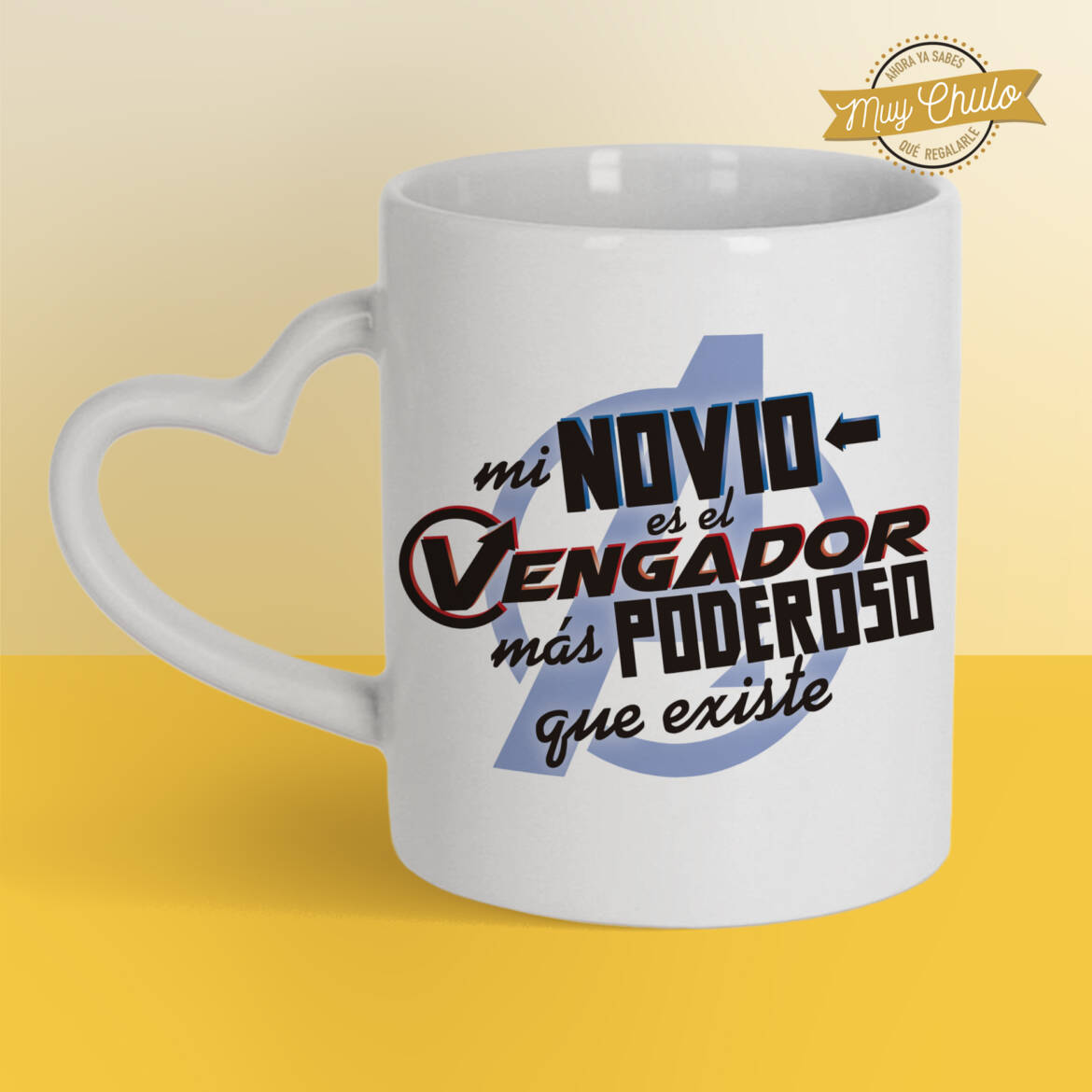 mi-novio-es-el-vengador-mas-poderoso_taza_CORAZON-1.jpg