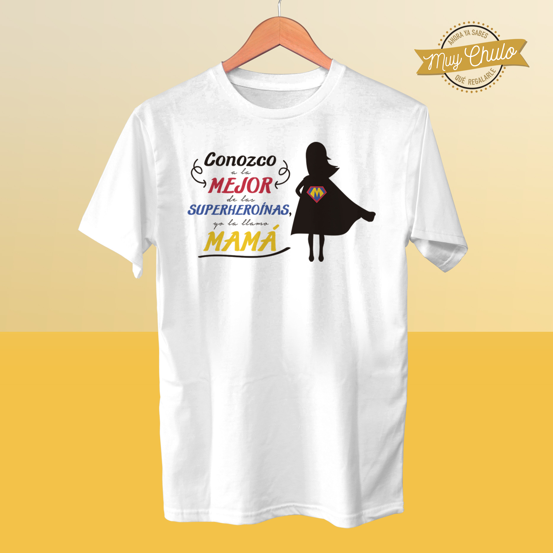 comprar Pedagogía educador Camiseta Conozco a la mejor de las superheroinas - Muychulo Regalos MADRE